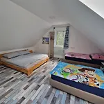 Villa Prazdninovy Dum Barca Vlkov (Tabor)