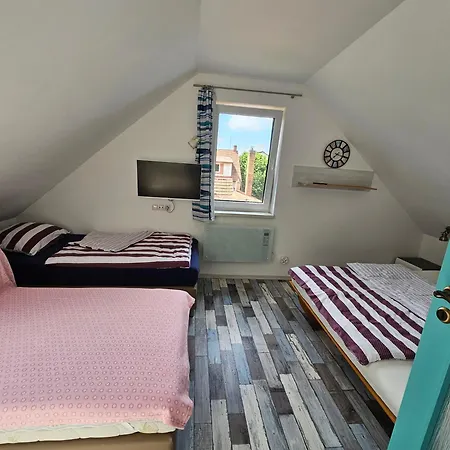 Villa Prazdninovy Dum Barca *